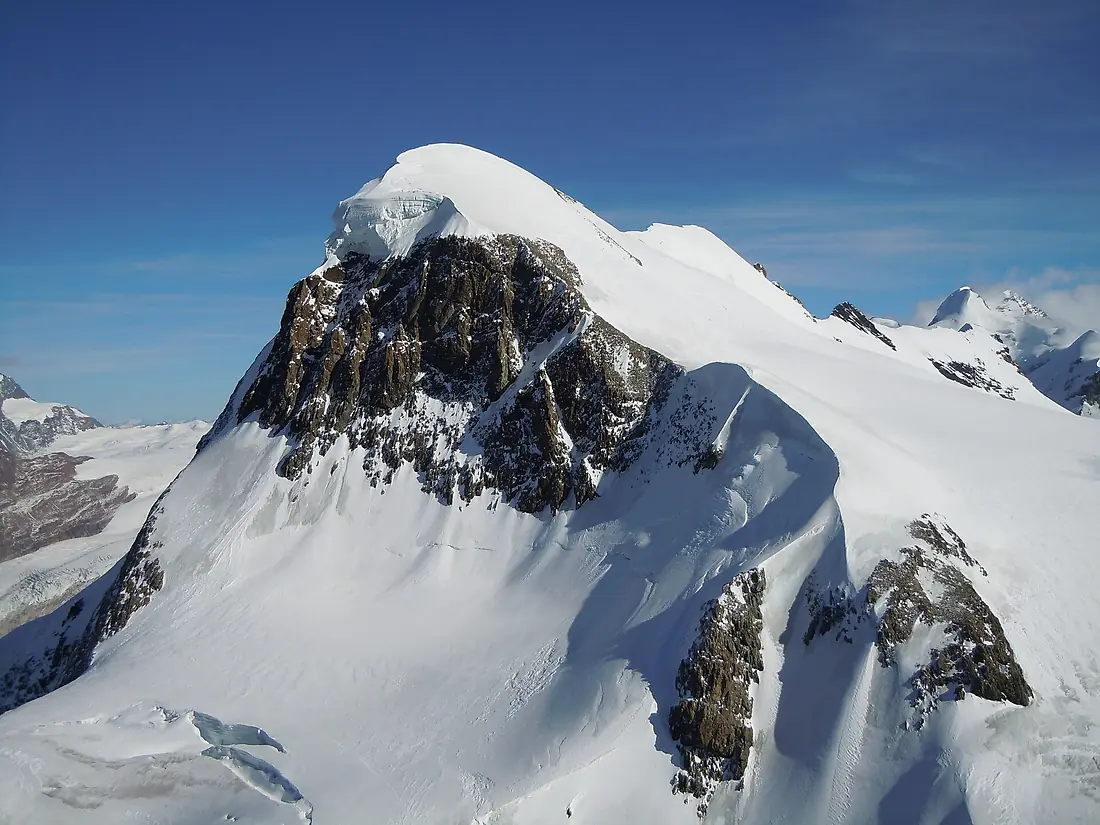 Breithorn occ. from Klein Matterhorn (2)