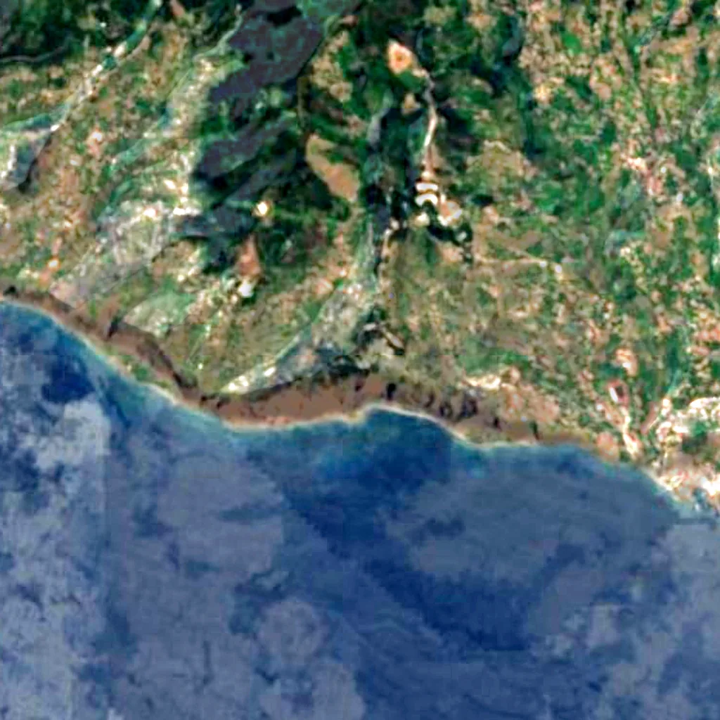 Cabo Girão seen from above (Sentinel-2)
