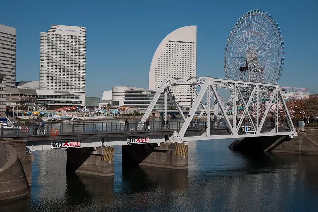 Minato-No1-Bridge