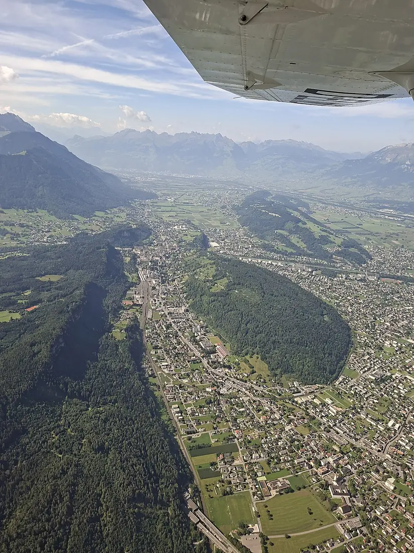 Frastanz-Aelpele-Drei Schwestern-Amberg-Ardetzenberg-Schellenberg-Alpin Rhine valley-Feldkirch-01ASD