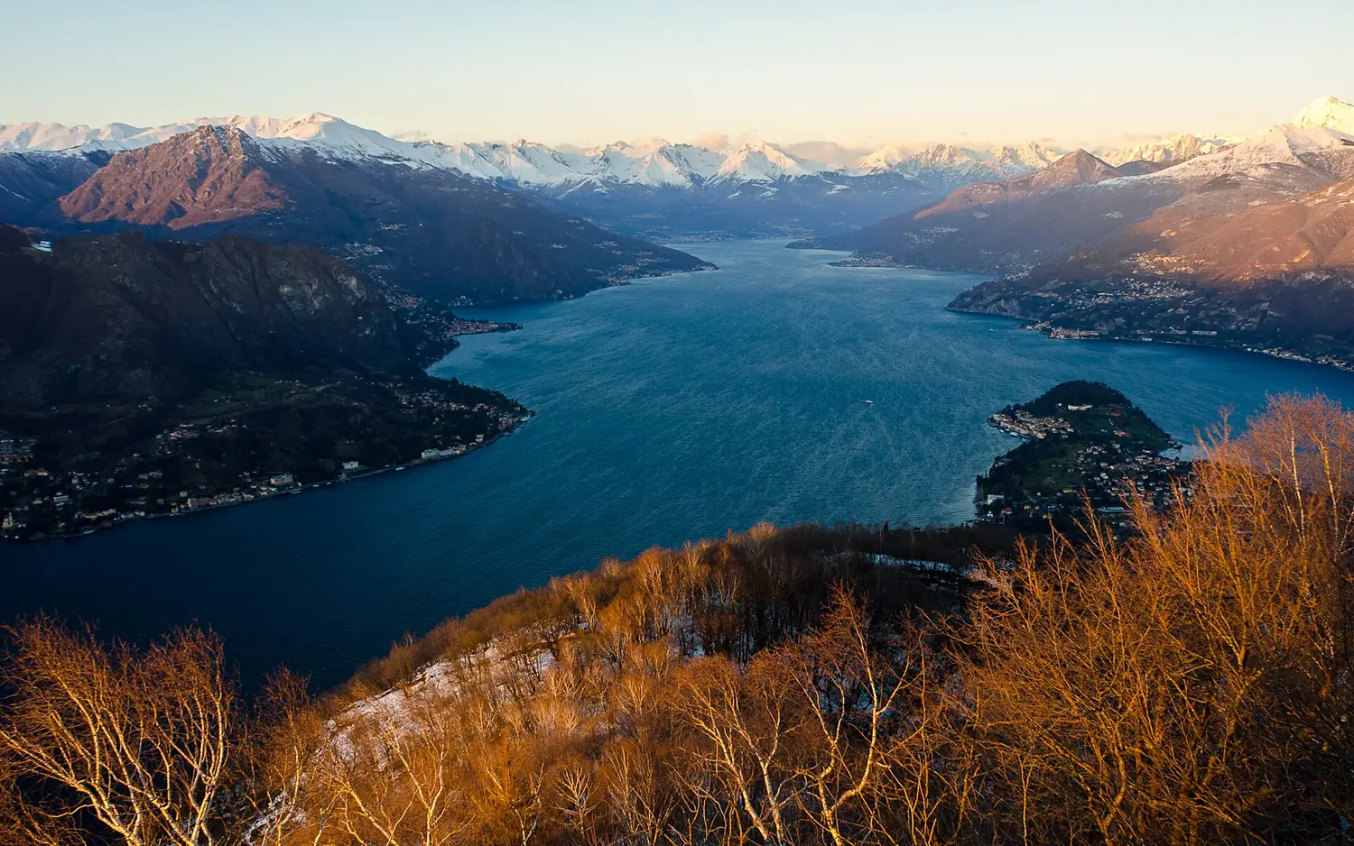 Lake Como (98252753)