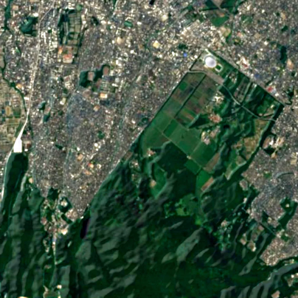 Hitsujigaoka Observation Hill seen from above (Sentinel-2)