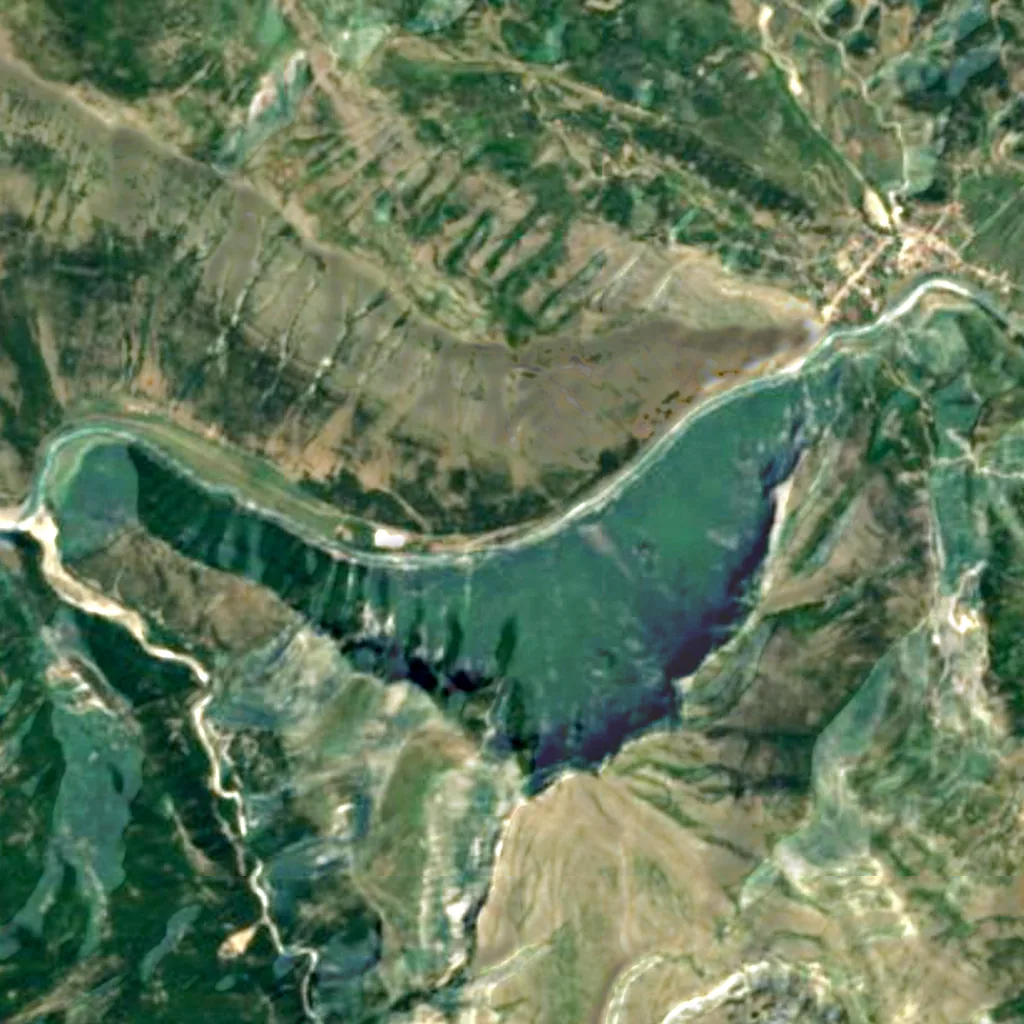 Këlcyrë Gorge seen from above (Sentinel-2)