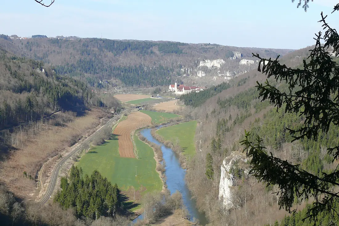 Blick vom Knopfmacherfelsen nach Beuron