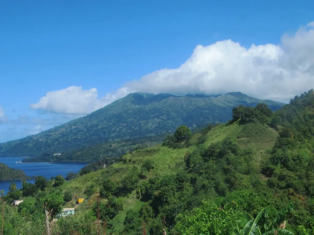 La Soufriere (46428778325)