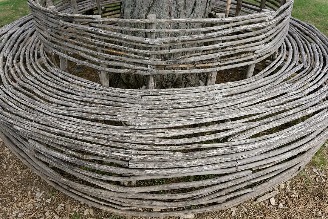Hand made bench, Primorska Planinarska Transverzala, Montenegro 103