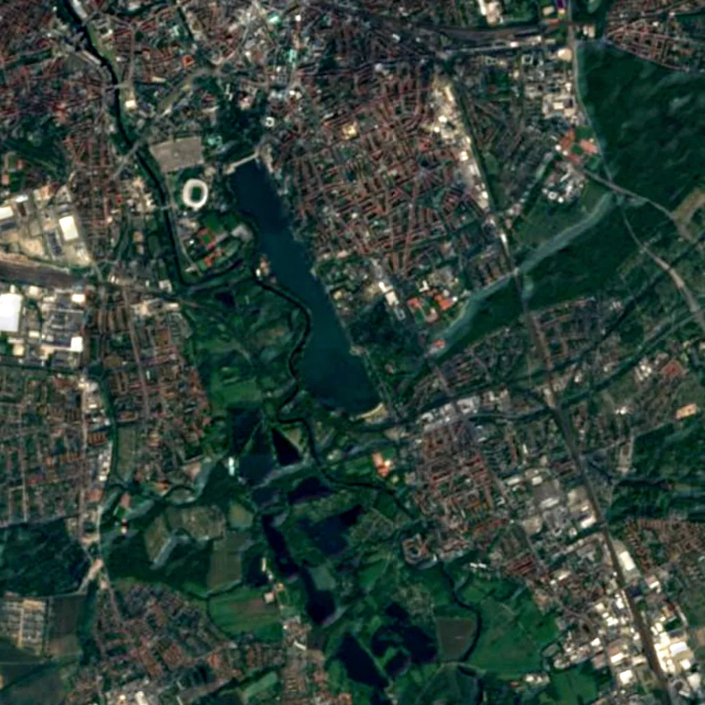 Löwenbastion am Maschsee seen from above (Sentinel-2)