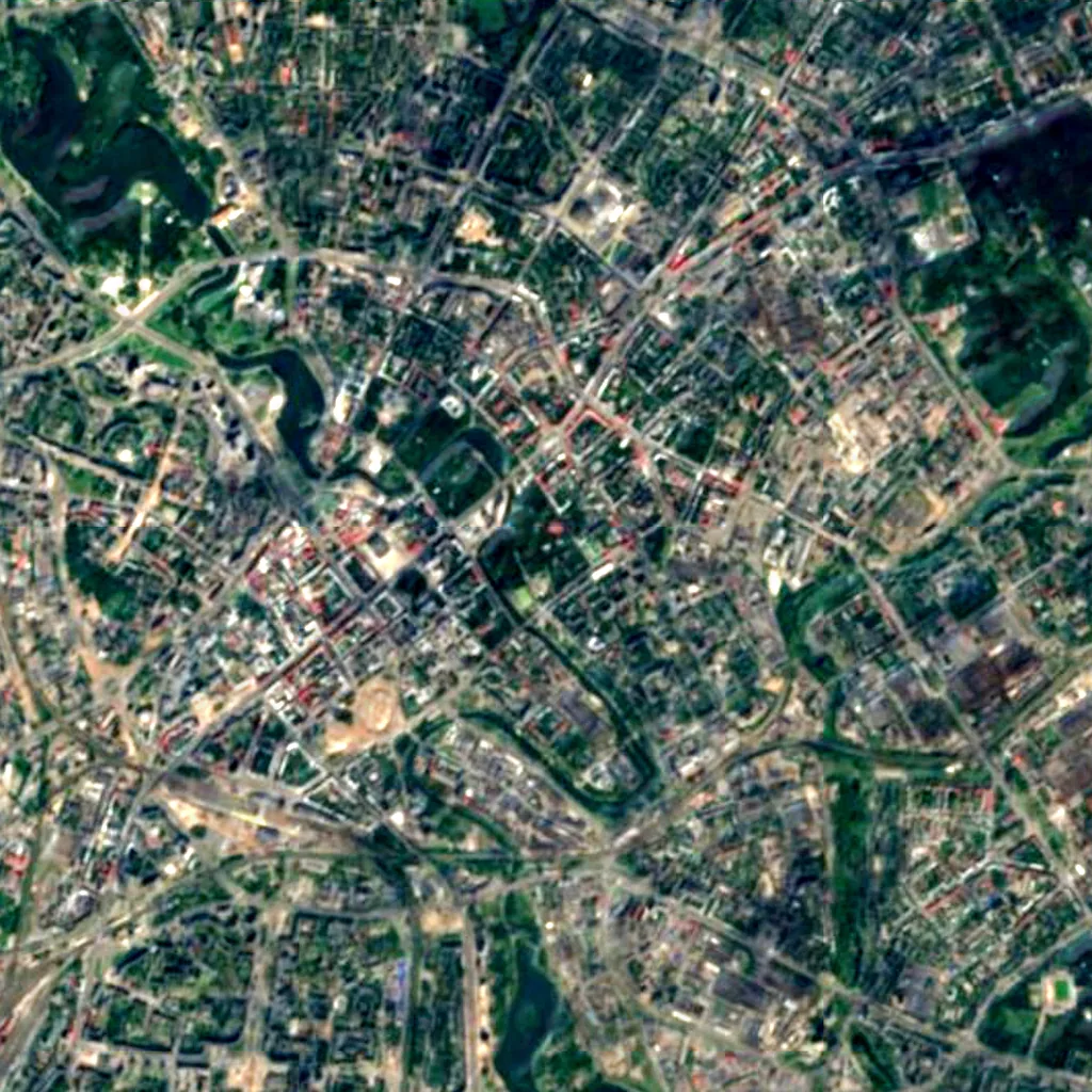 Minsk Gorky Park Ferris Wheel seen from above (Sentinel-2)