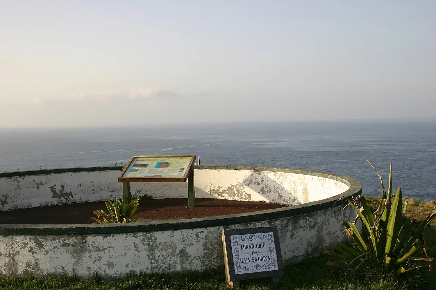 Ponta da Ferraria - panoramio (36)