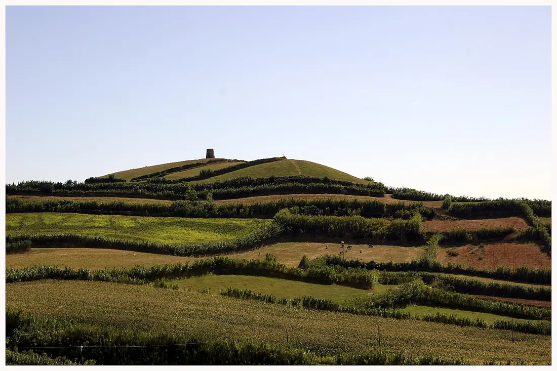 Ginetes - panoramio