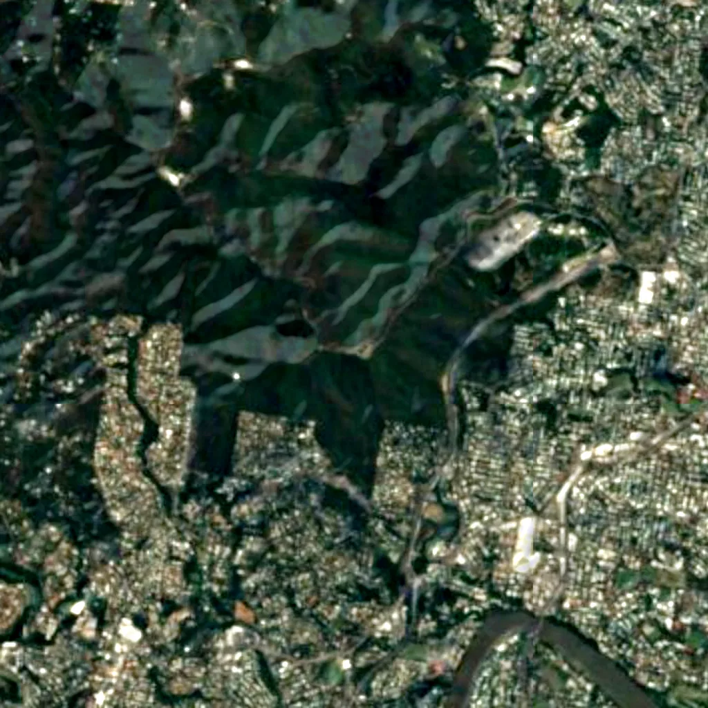 Mount Coot-tha Lookout seen from above (Sentinel-2)