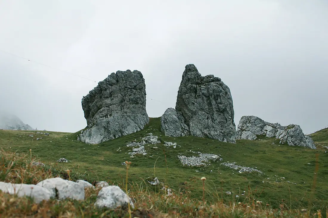 Rocks on Pilatus hiking path
