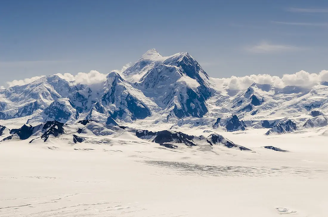 Mount Saint Elias nw