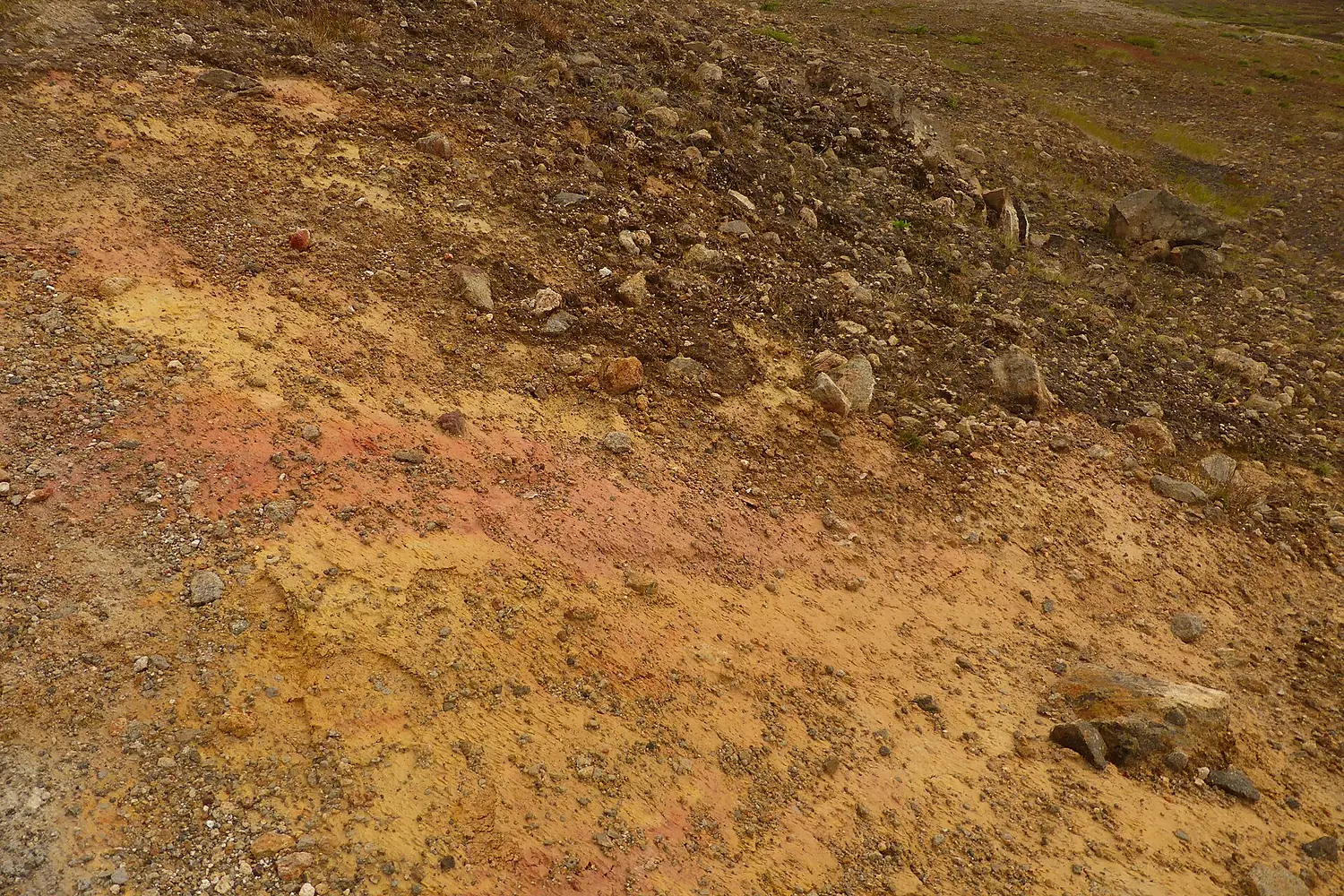 Colors near Novarupta (13542886265)