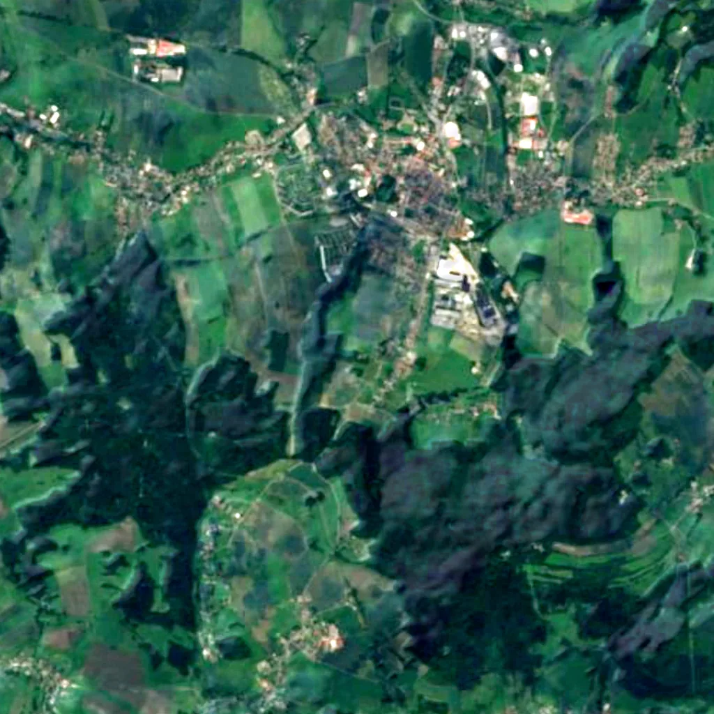 Observation Tower at Goetzinger's Height seen from above (Sentinel-2)