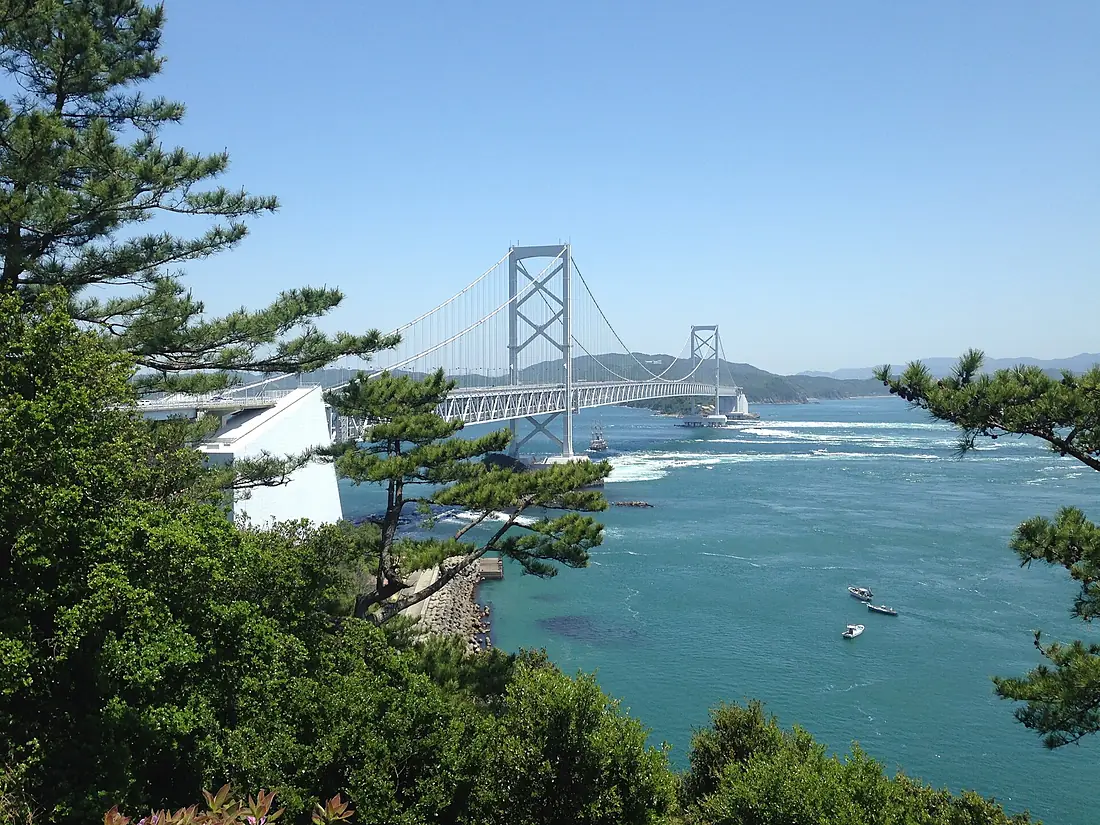 Onarutokyo Bridge from Naruto Park