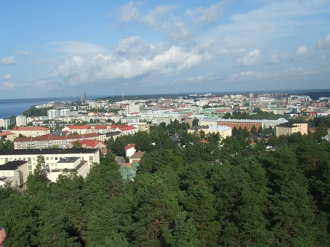 Parque y Torre Pyynikki (Tampere) 01