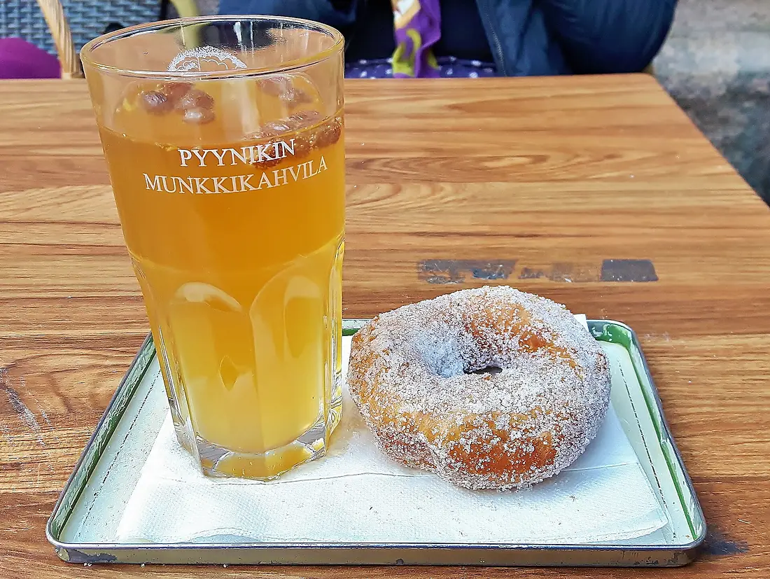 Pyynikki observation tower doughnut cafe on 1st May 2016