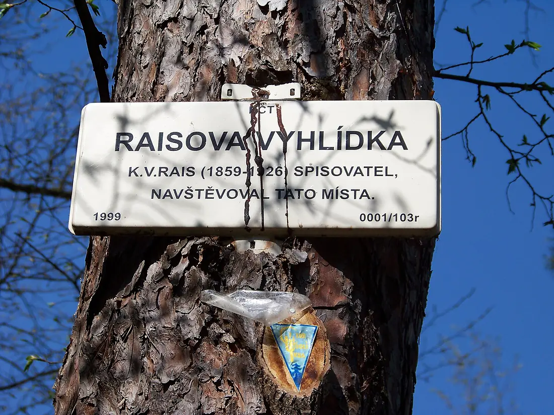 Raisova vyhlídka, tabulka