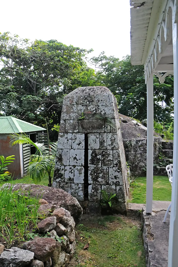 Hermitage Plantation Inn, Nevis - panoramio (1)