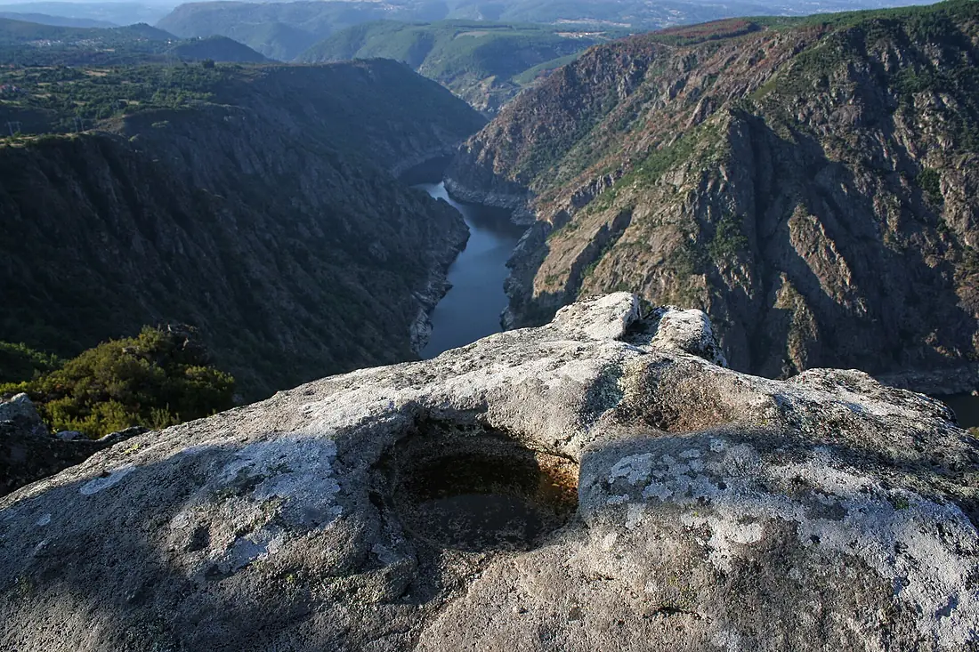 Canyon (30525015956)