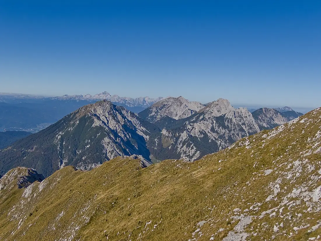 Begunjscica, Stol and Vrtaca, view from the Kosuta ridge trail between Veliki vrh and Kofce gora