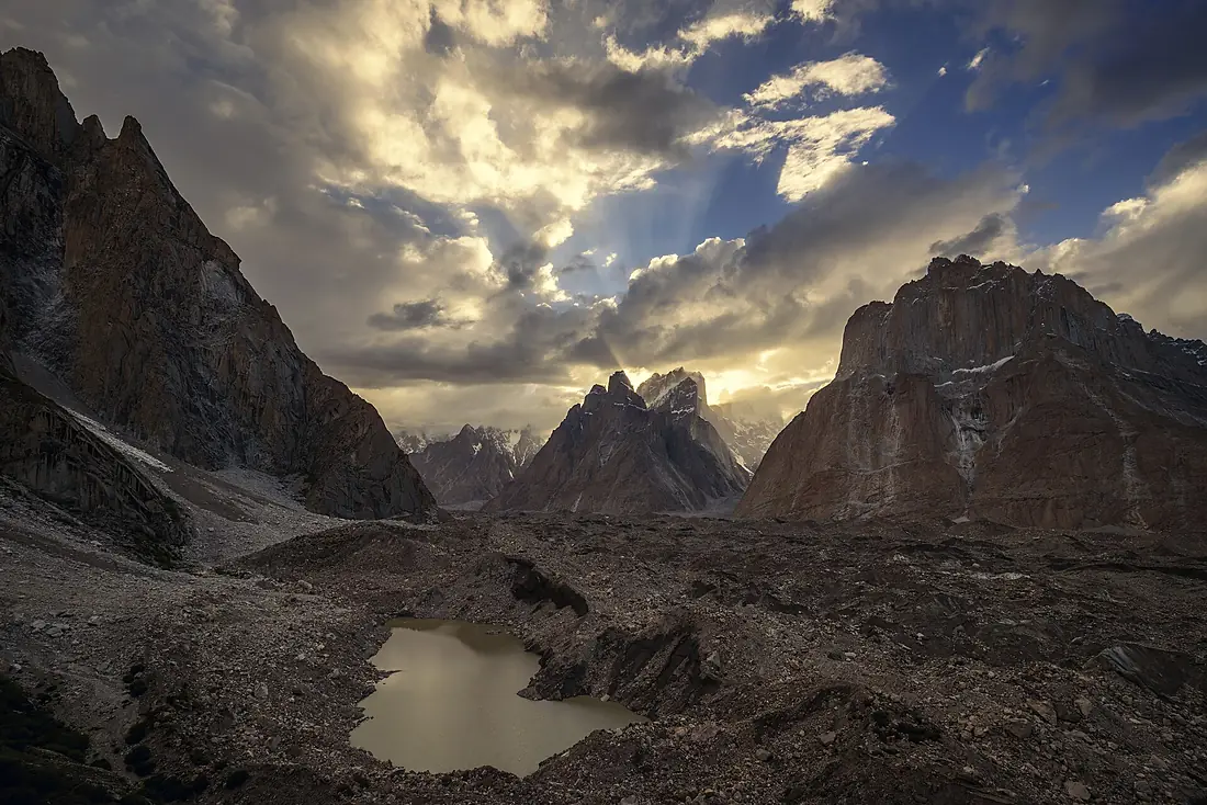 Trango Towers 01