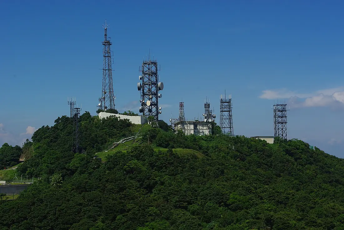 Radio station on Victoria Peak