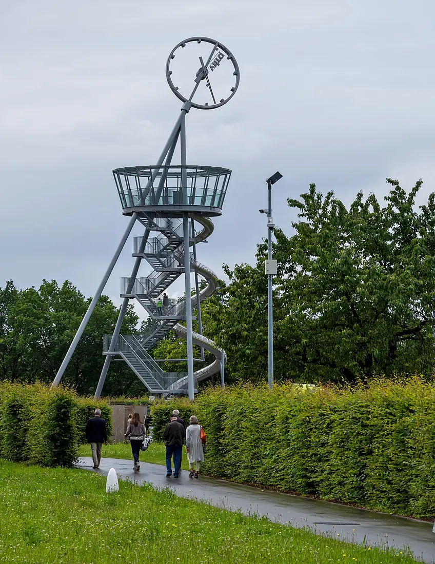 Vitra Slide Tower jm02996
