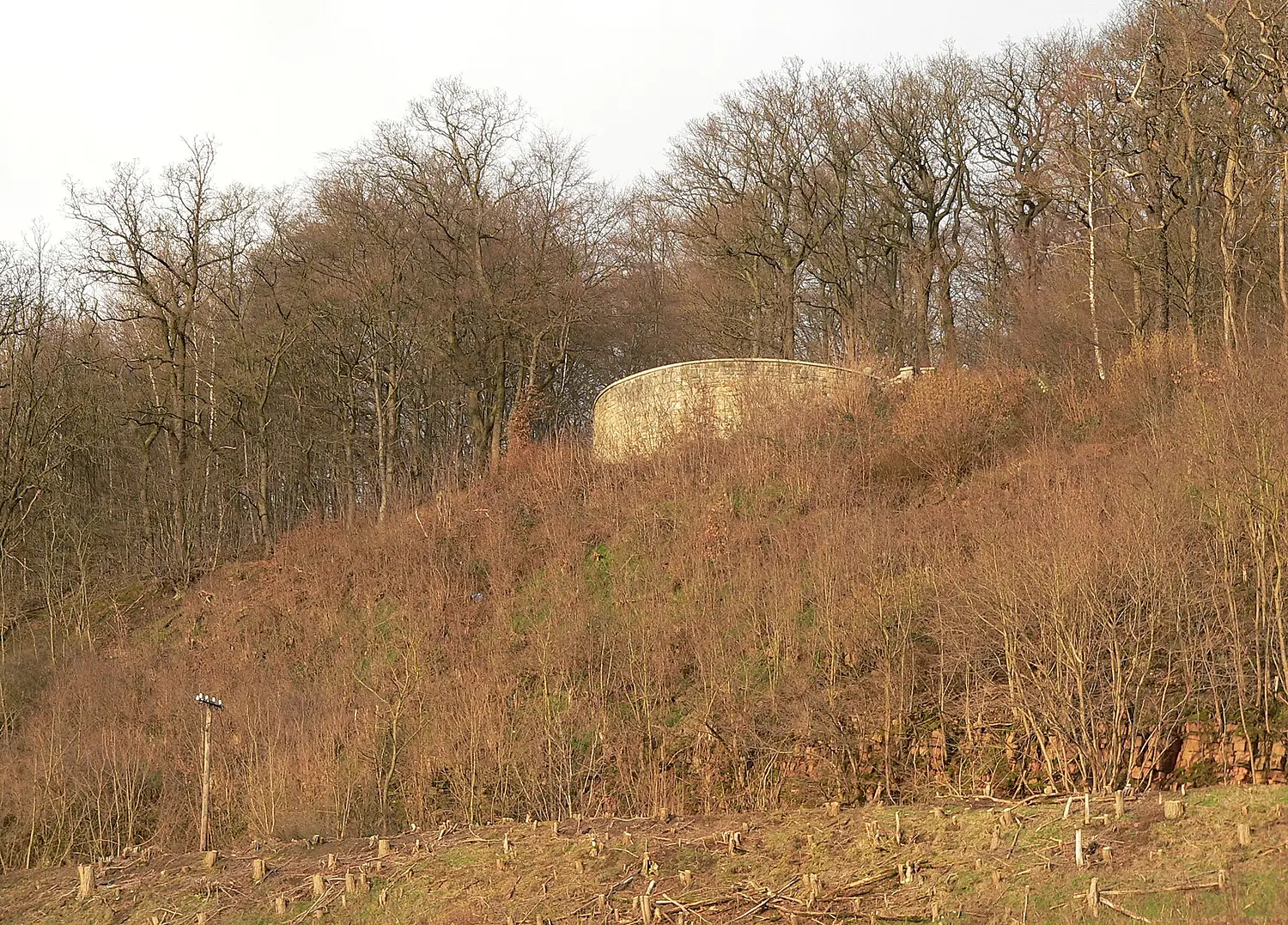 Weserliedanlage mit Bahntrasse